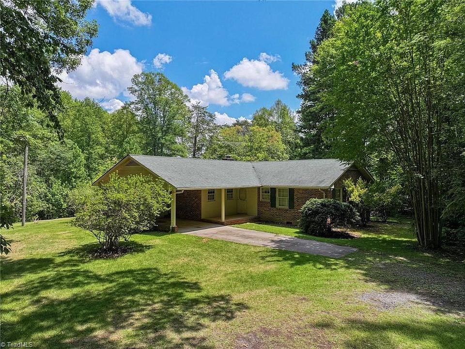 1st image of 2548 Moir Mill Rd