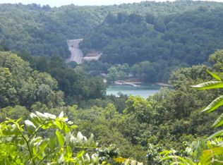 42 Old Hwy, Byrdstown, TN 38549