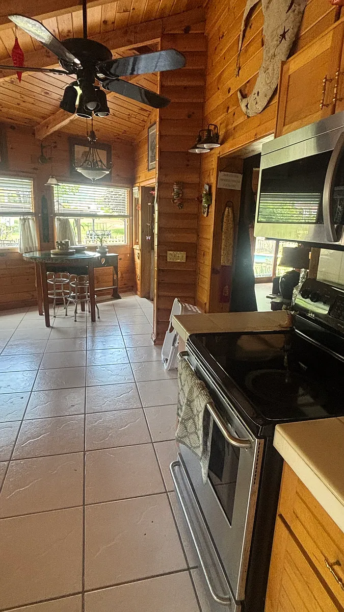 Building Photo - 72 Crider Cir #124