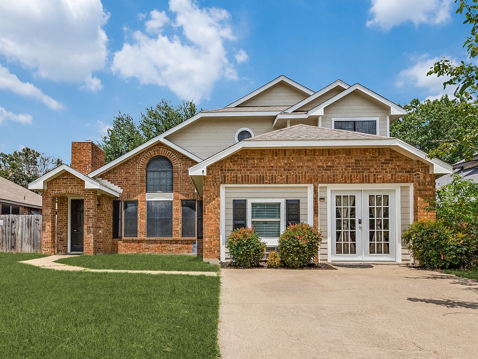 1st image of 2844 Linden Ln