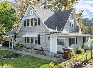 580 Indiana Ave #1, Aurora, IN 47001