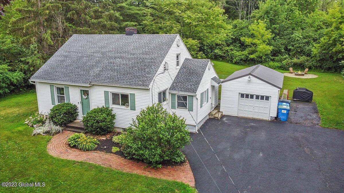 1st image of 6561 Dunnsville Road
