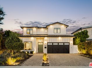 4448 Camellia Ave, North Hollywood, CA