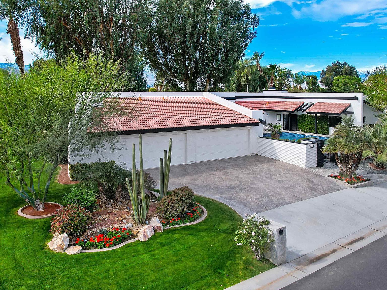 79205 Montego Bay Dr