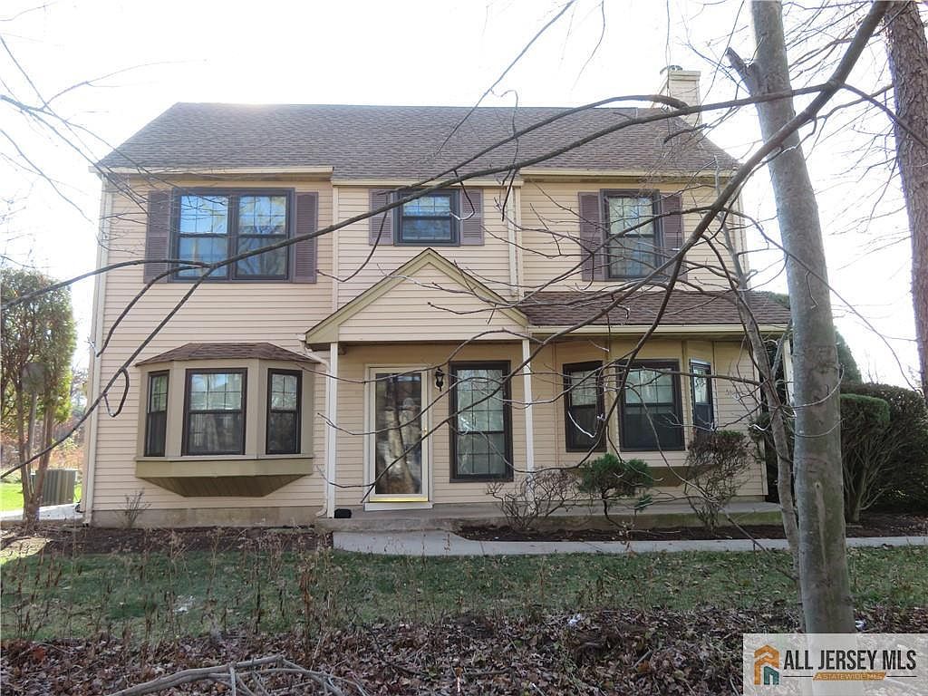601 Maplecrest Rd, Edison, NJ 08820 | Zillow