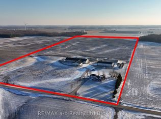 1011 Bornish Dr, North Middlesex, ON N0M2K0