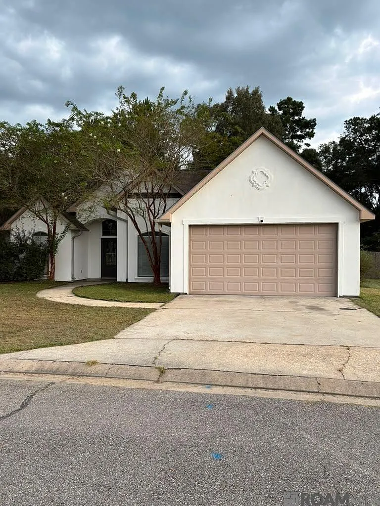 3 bed, 1751 sqft, $1,775 — Photo 1