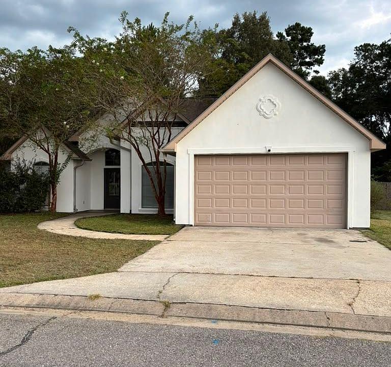 1st image of 38580 Red Bud Ln