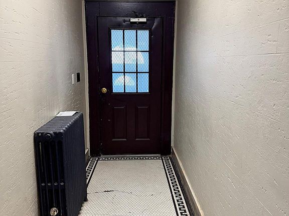 3rd image of 100-04 Spruce Street