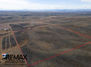 1669 Flat Top Rd, Douglas, WY 82633