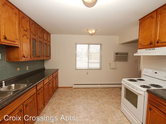4th image of 14845 60th St N APT 02