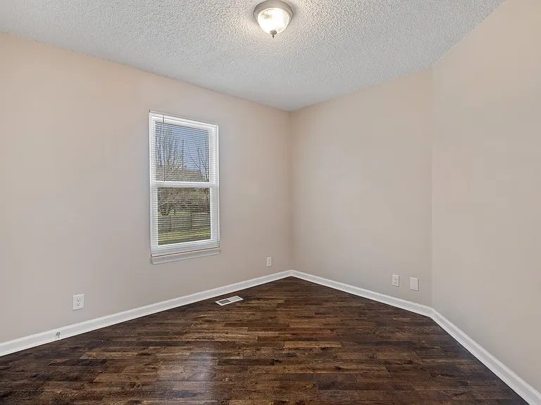 1617 Alsdale Rd — Photo 20