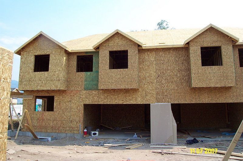 3 bed 3 baths