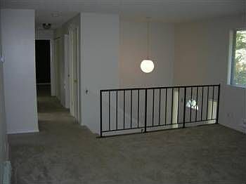 2nd image of 11525 NE 140th St