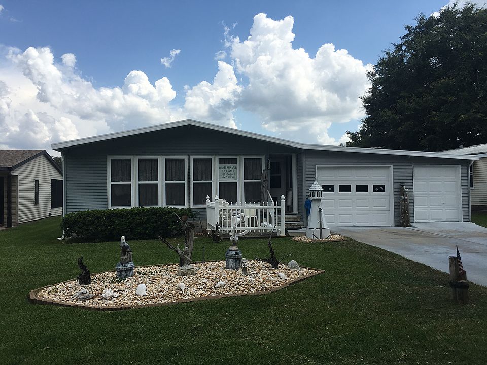 2nd image of 1310 E Schwartz Blvd