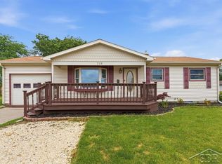 708 Piper Dr, Saginaw, MI 48604