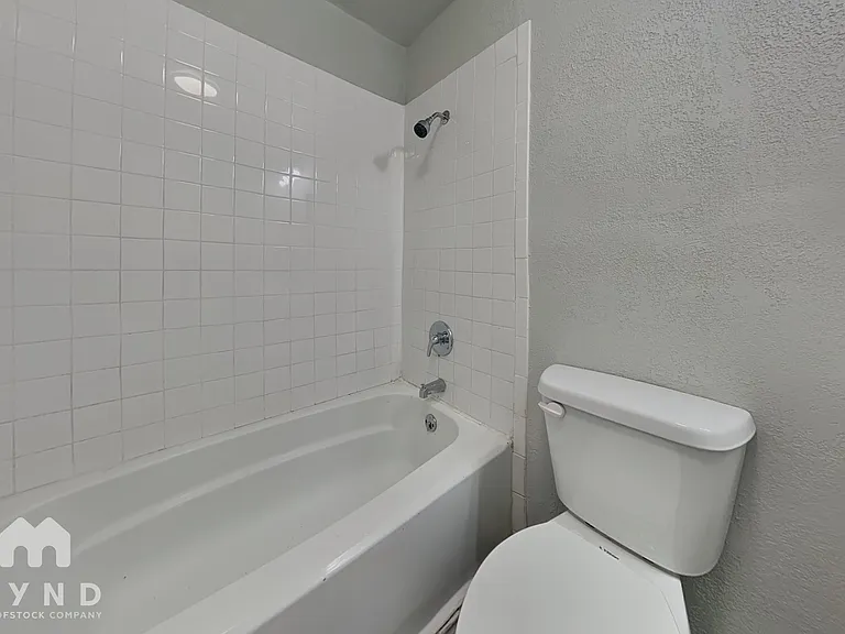 703 Marlow Pl — Photo 19