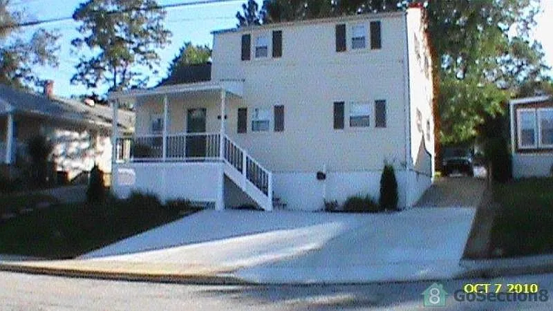 3103 California Ave — Photo 1