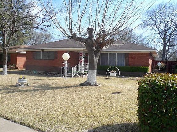 2nd image of 9222 Pondview Dr