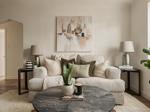 3rd image of 2941 Ivanhoe Street