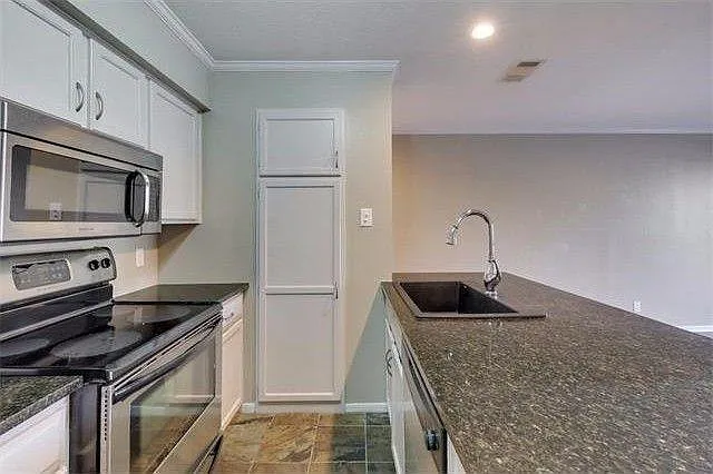 8888 Tallwood Dr #2207 — Photo 10