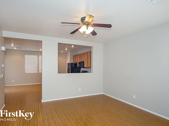 3rd image of 11545 Giles St