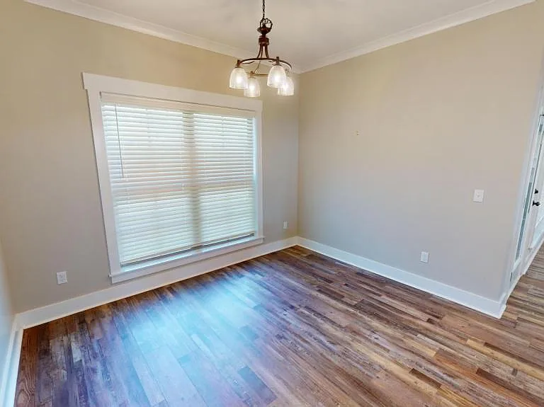 1006 Legacy Dr — Photo 9