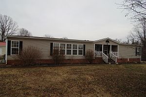 2nd image of 1171 Helens Ln