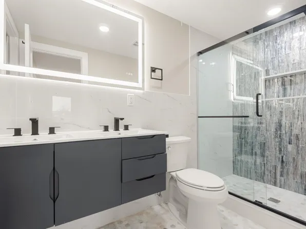 211 Summit Avenue image 8 of 16