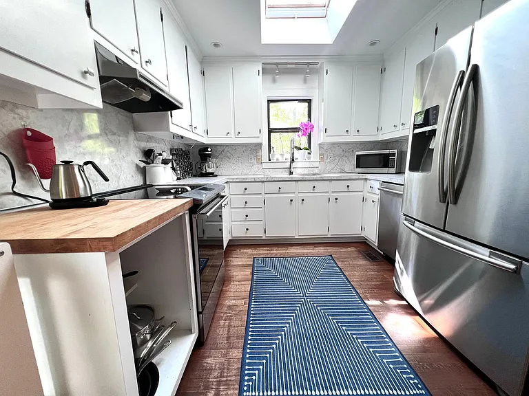 15 Harvey Pl — Photo 11