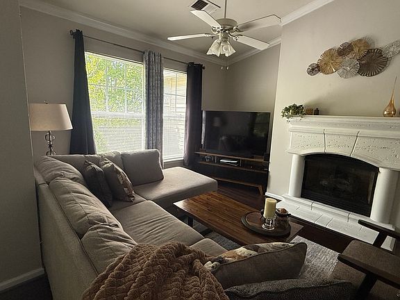 3rd image of 12112 Garden Grove Cir Unit 402
