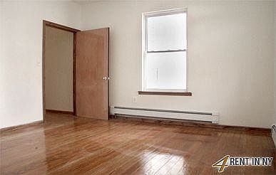 2nd image of 98 Malvern St #2