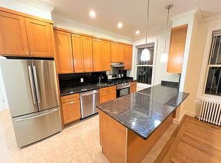 21-51 35th St #1J, Astoria, NY 11105