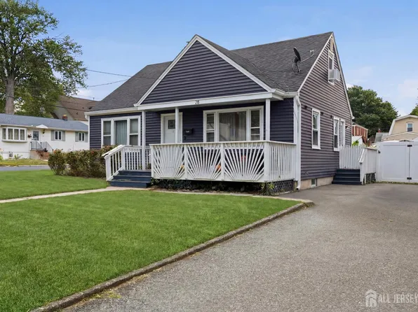 28 Wagner St, Fords, NJ 08863