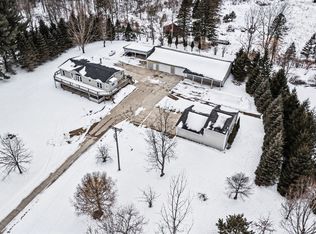 6189 Willits Rd, Fostoria, MI 48435