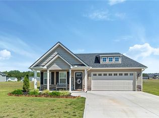 1064 Stoneham Cir, Anderson, SC 29626