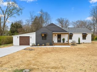 3309 NE Fairway Dr, Knoxville, TN 37917