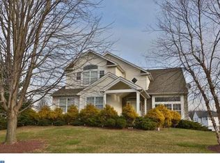 1925 Woodfield Dr, Jamison, PA 18929
