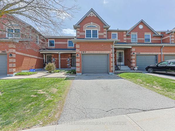 707 Caradonna Cres, Newmarket, ON L3X 1W5