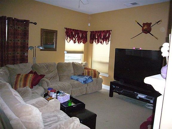 4th image of 4568 Woodhawk Way