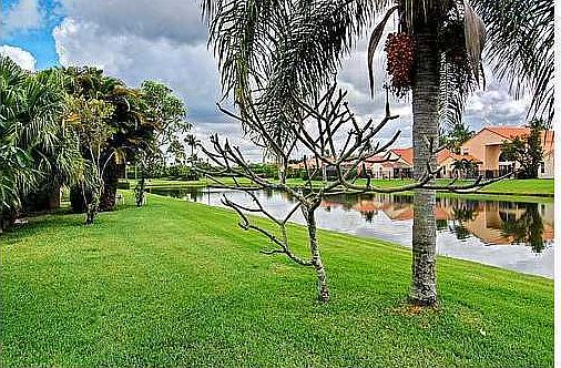 Home For Sale In Brentwood Boca Ph 02