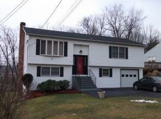 3834 Country Club Rd, Endwell, NY 13760