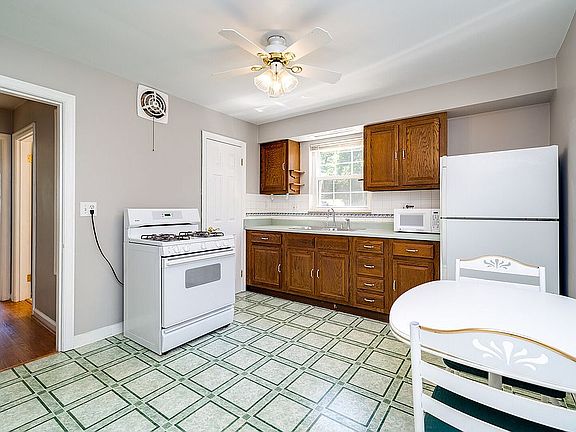 4th image of 6274 Hammel Ave