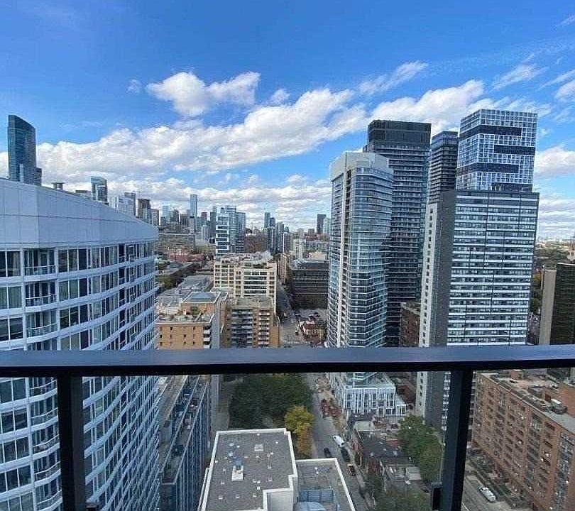 2nd image of 77 Shuter St #3011