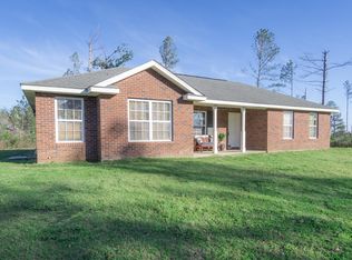 2755 Perry Rd, Cottondale, FL 32431