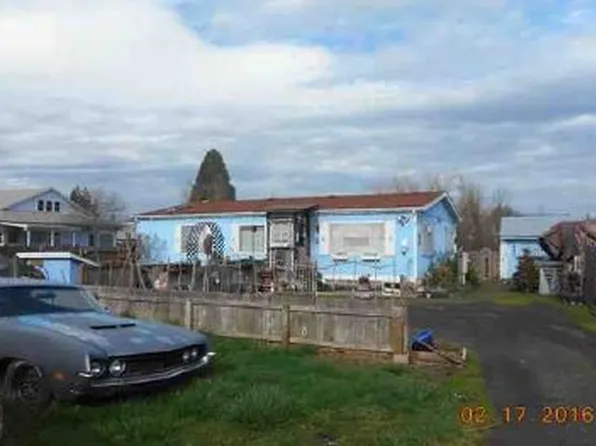 1833 College St, Philomath, OR 97370