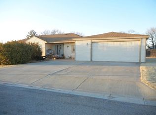 719 W Highway St, Jetmore, KS 67854