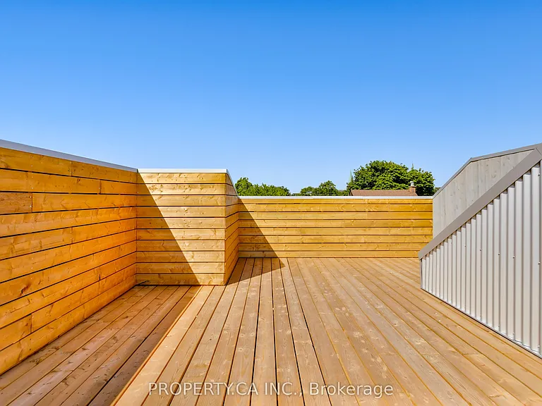 301 Keele St #3 — Photo 33