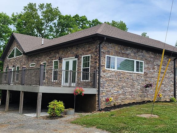 2nd image of 115 Jones Ln