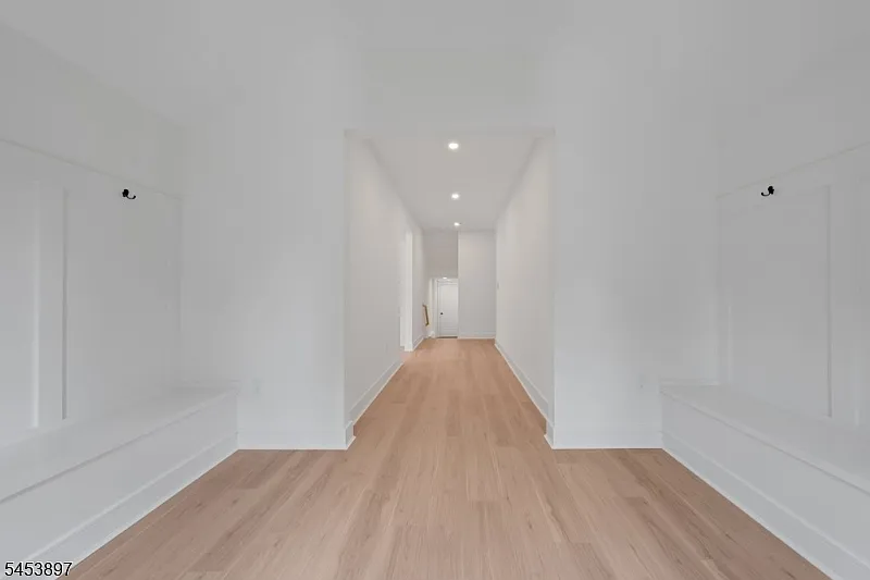 20 Lexington Ave — Photo 4
